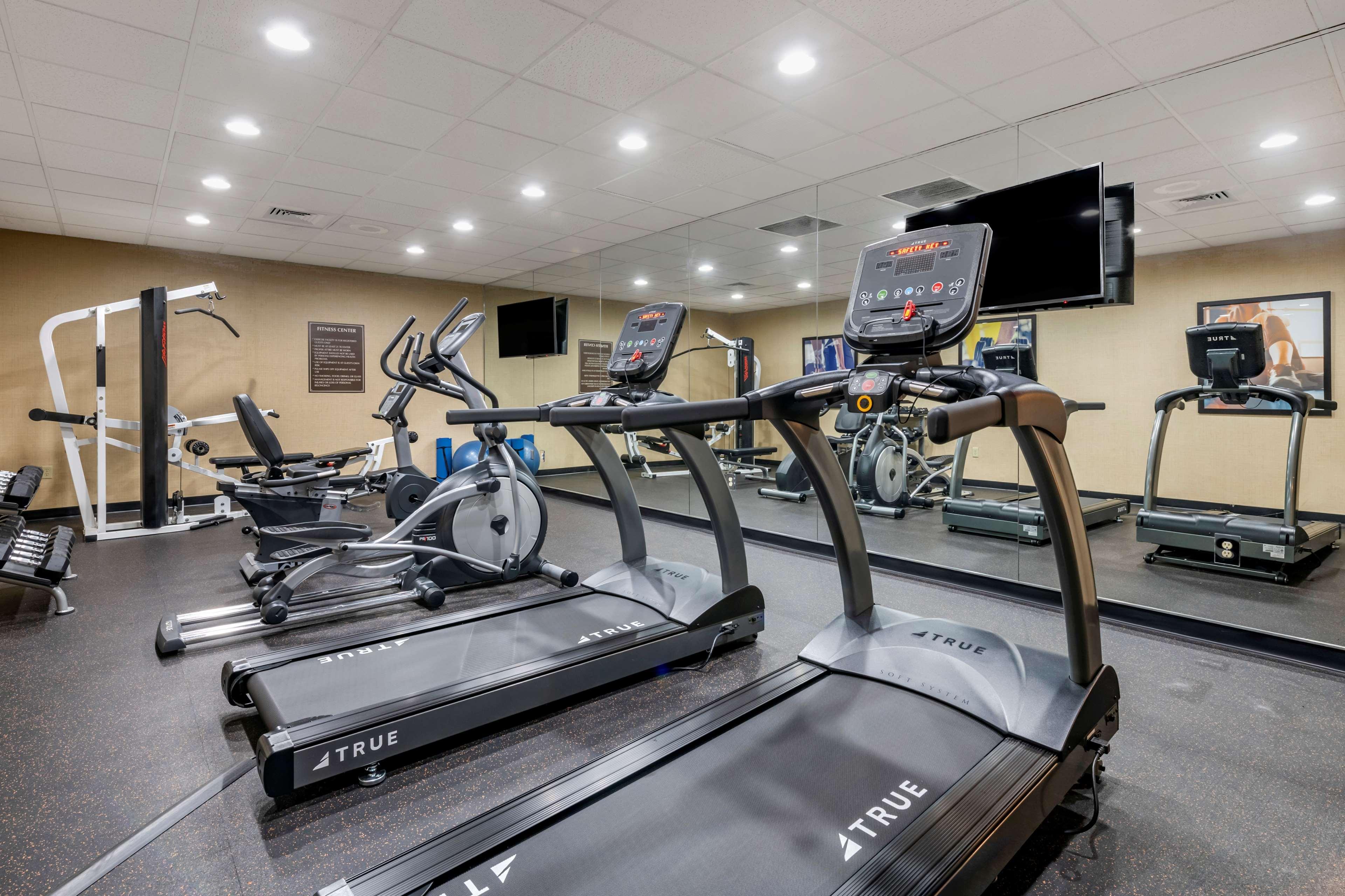 Best Western Downtown Stuart Bagian luar foto